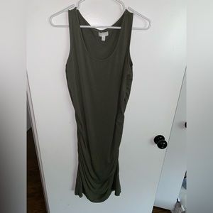 A Glow Maternity Dress